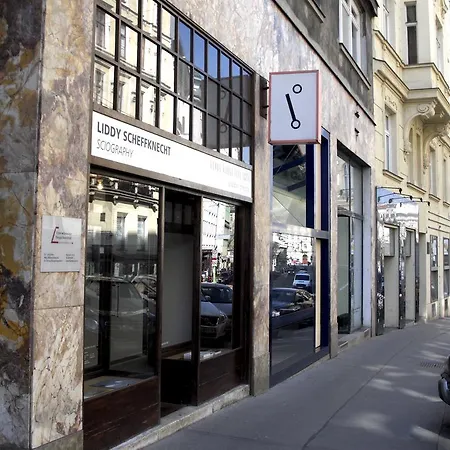 City Center Operastreet Apartment 